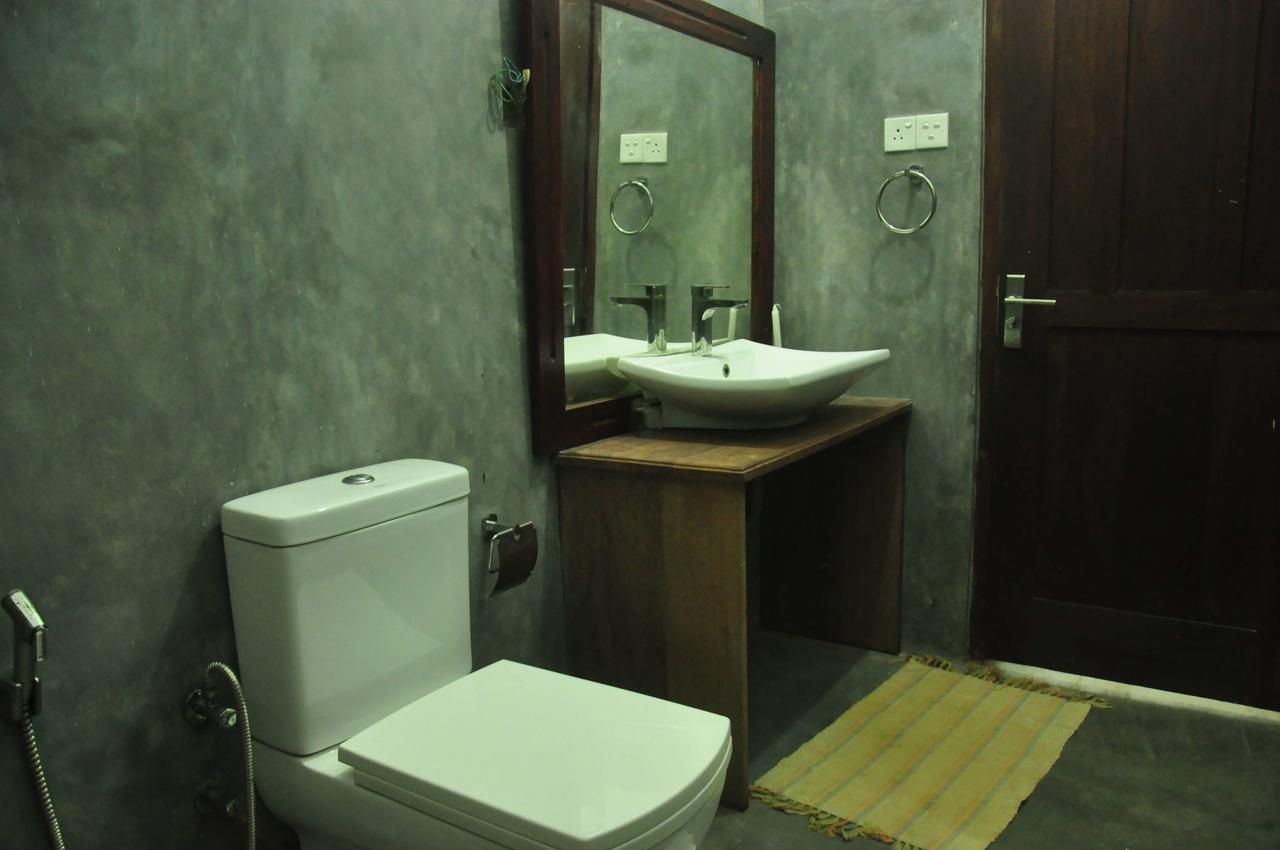 Butterfly Jewel Bed & Breakfast Unawatuna Ngoại thất bức ảnh