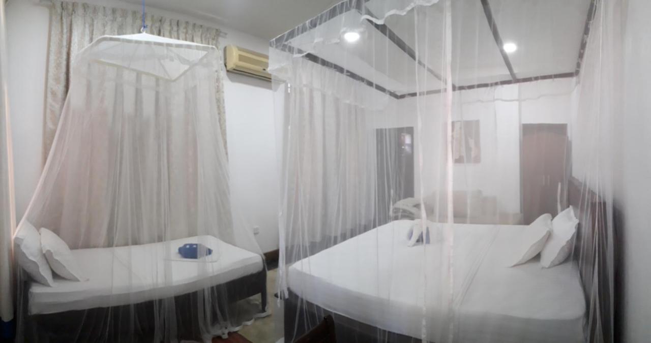 Butterfly Jewel Bed & Breakfast Unawatuna Ngoại thất bức ảnh